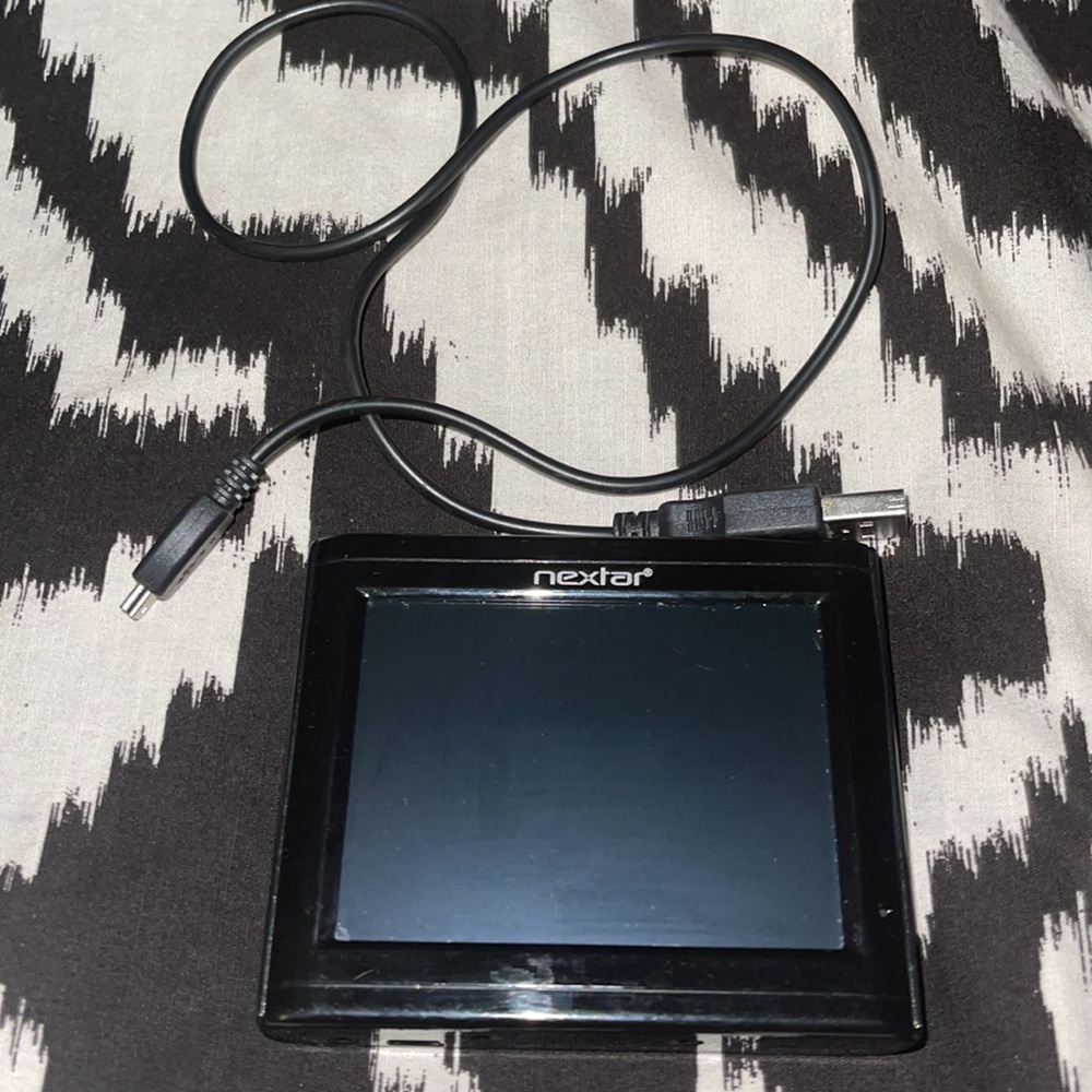 GPS System - Picture 3 of 6